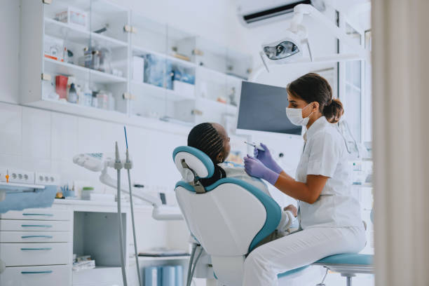 Best Emergency Dental Care  in Vineyard, CA